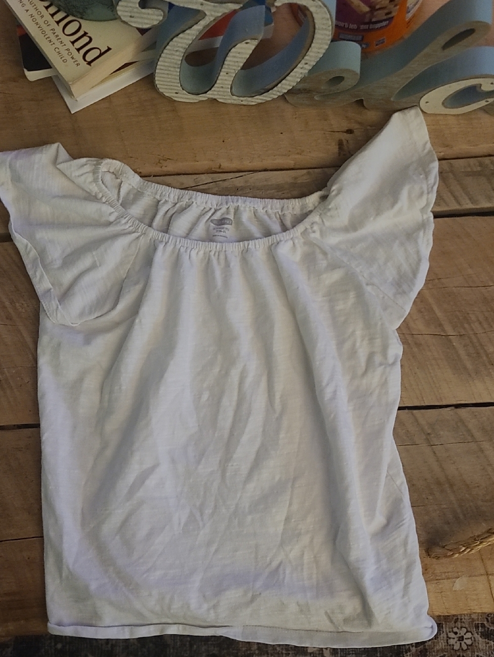 Old Navy White Flutter Sleeve Tunic Top